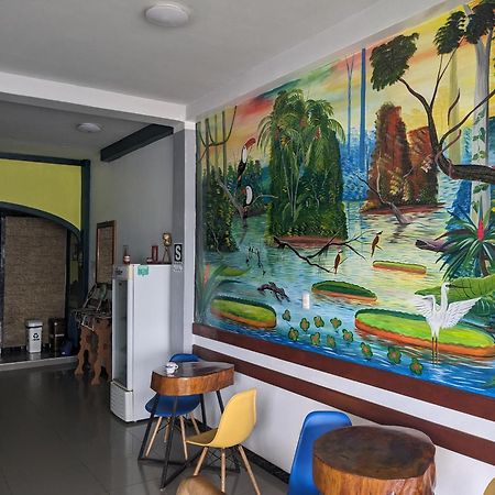 Amazon Dream Hostel With Ac And Starlink Iquitos Exterior foto