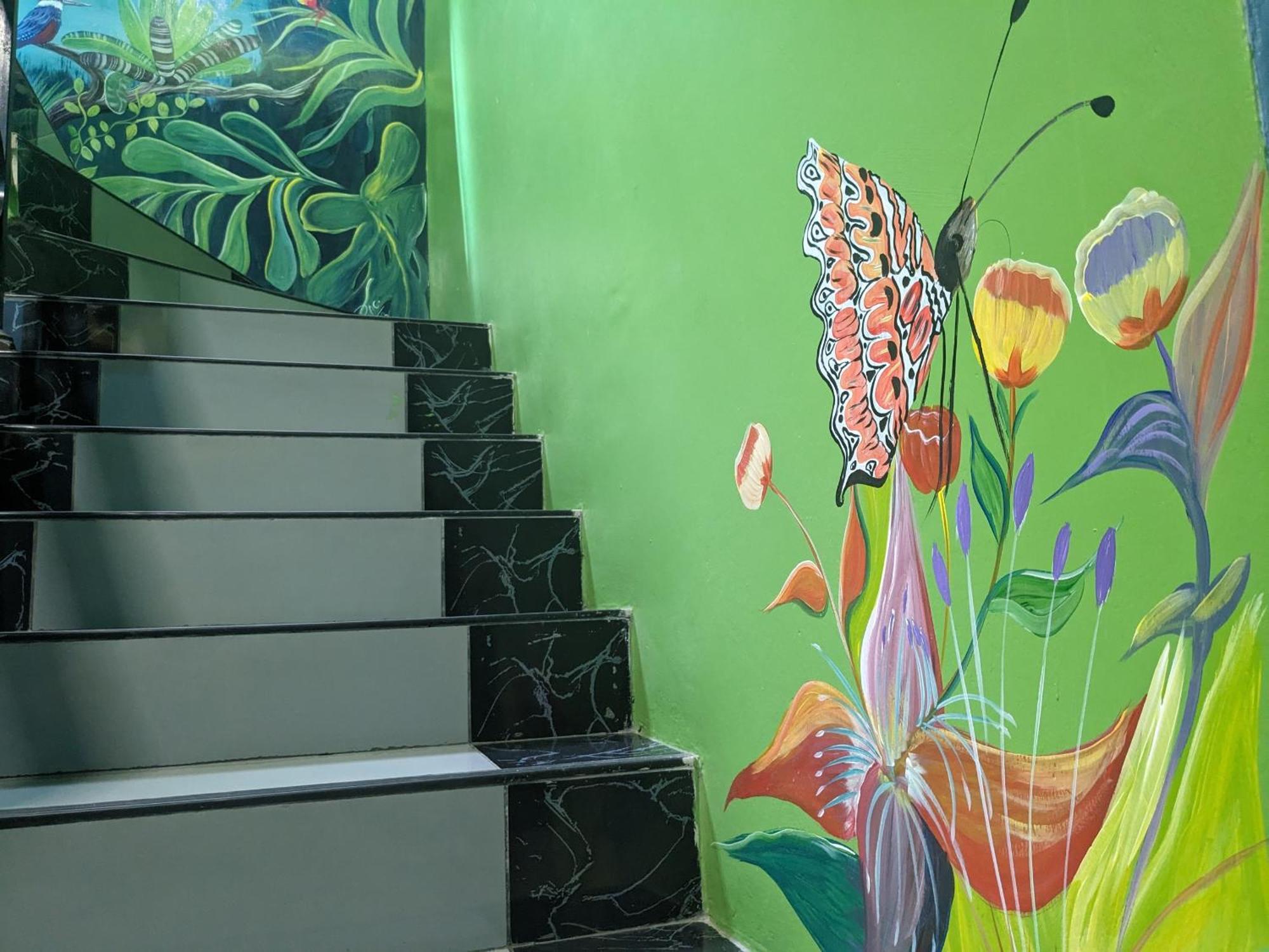 Amazon Dream Hostel With Ac And Starlink Iquitos Exterior foto